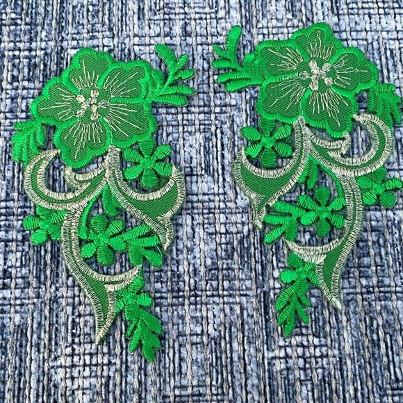 Green Embroidery Patches Leaf Shape Iron On Patches Set of 2 Patches New - Picture 5 of 7